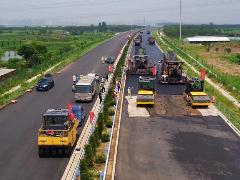 高速公路路面工程安全专项施工方案