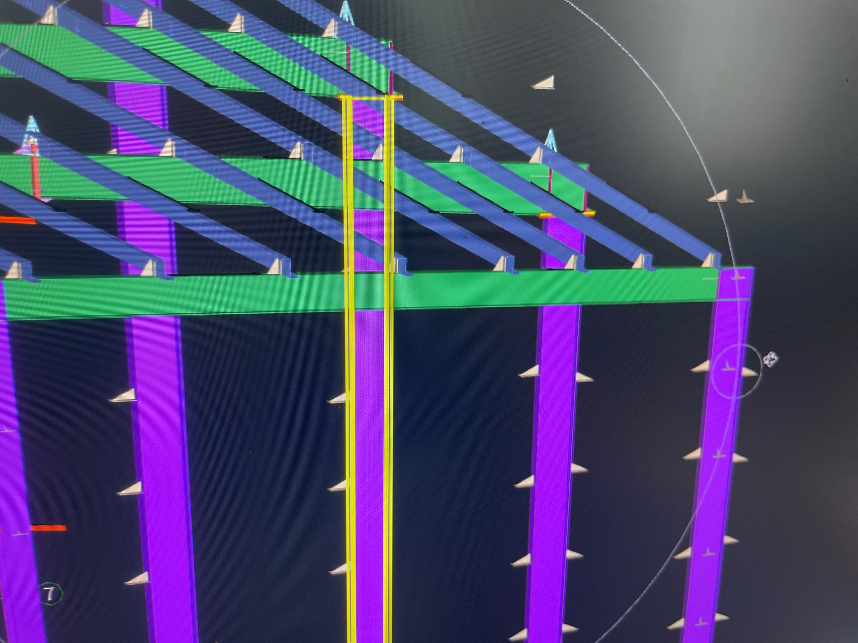 墙面檩条的布置错以后删除还剩下的构件如何去除